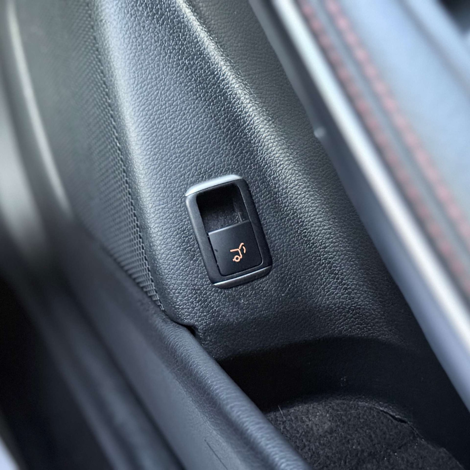 Used Mercedes-Benz GLA 2017 for sale - 76931769: Photo 40