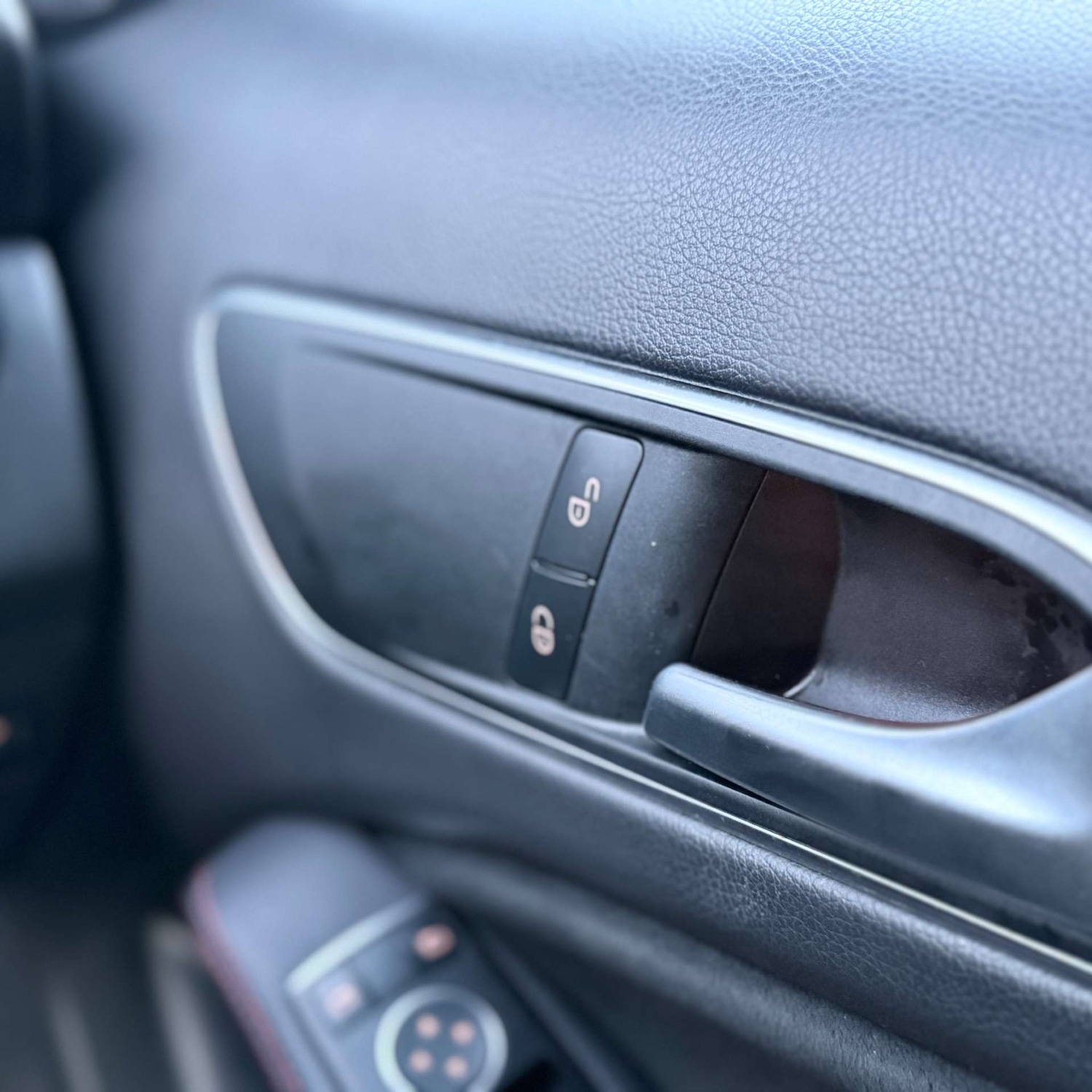 Used Mercedes-Benz GLA 2017 for sale - 76931769: Photo 41