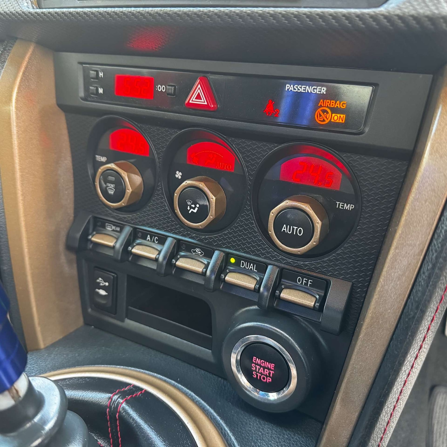 Vehicle 29