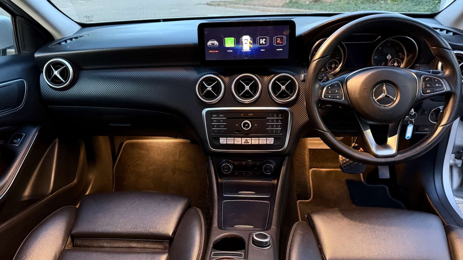 Used Mercedes-Benz A-Class 2016 for sale - 78159033: Photo 3