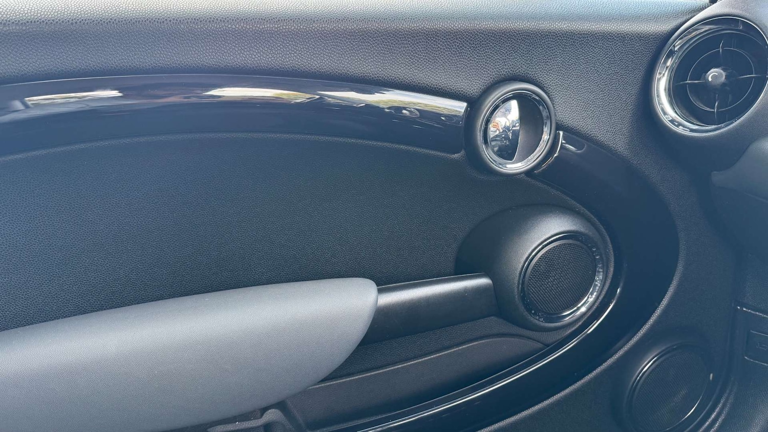 Used MINI Hatch 2010 for sale - 76602192: Photo 30