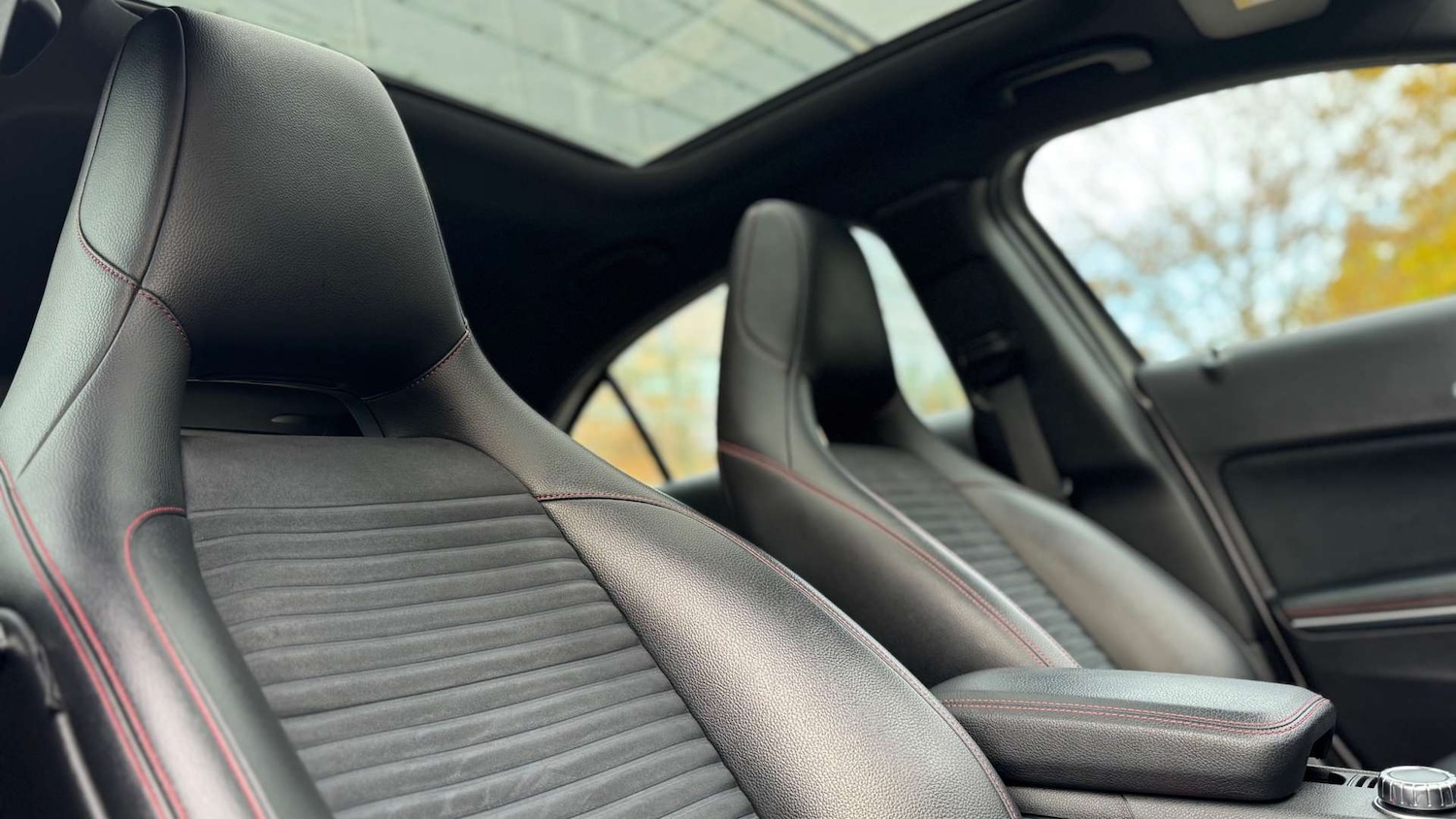 Used Mercedes-Benz A-Class 2014 for sale - 76356032: Photo 18