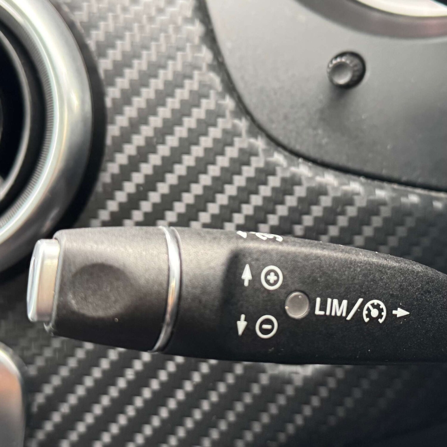 Used Mercedes-Benz A-Class 2014 for sale - 76356032: Photo 26