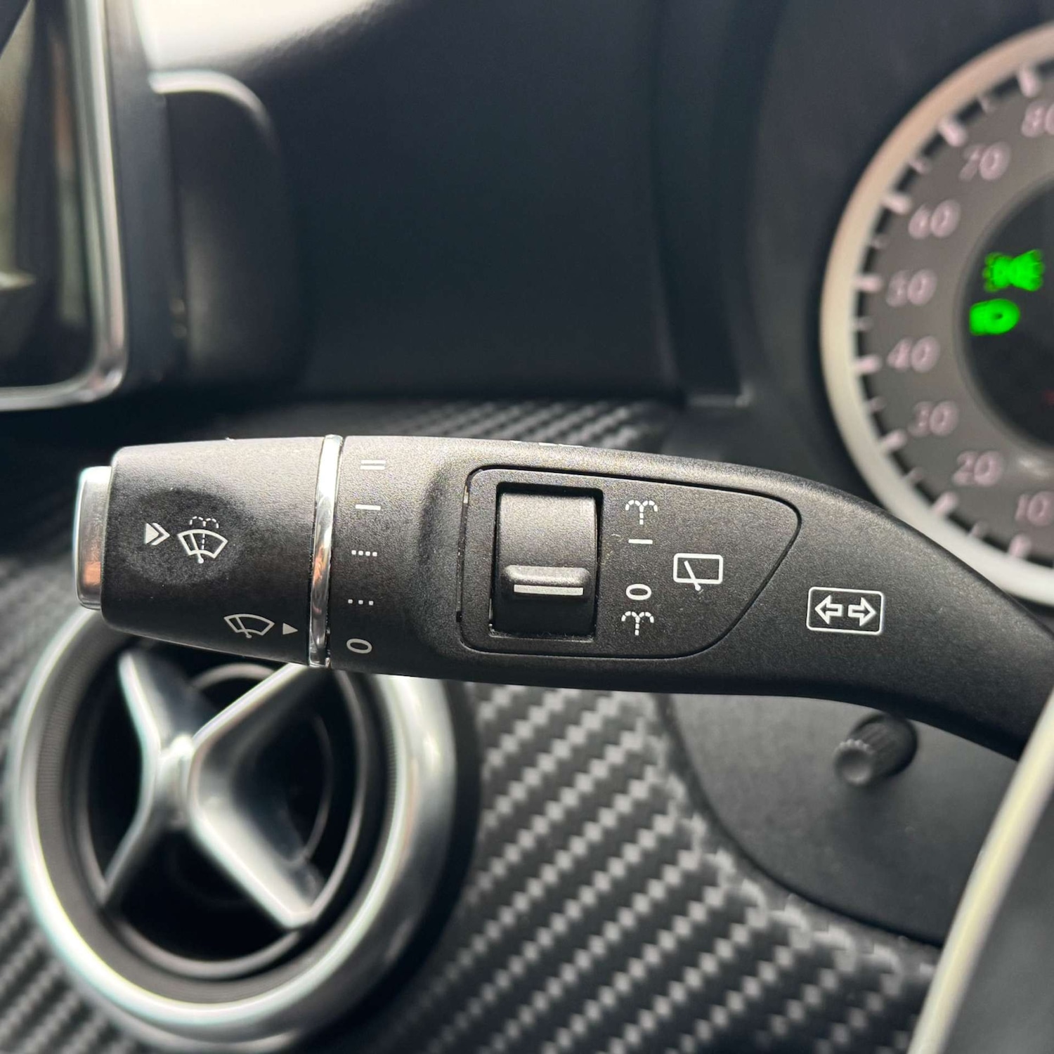 Used Mercedes-Benz A-Class 2014 for sale - 76356032: Photo 27