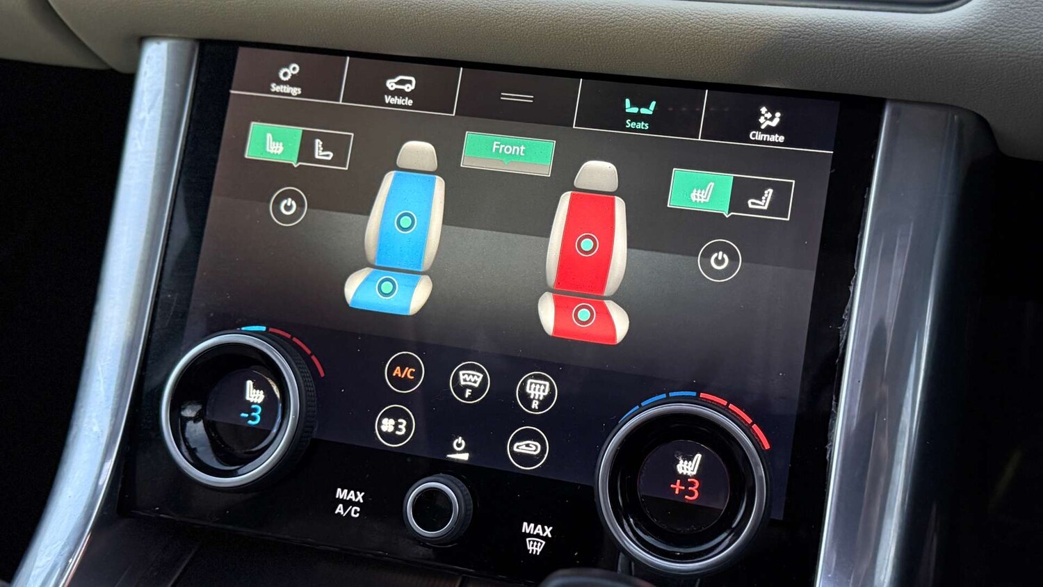 Used Land Rover Range Rover Sport 2018 for sale - 76352637: Photo 33