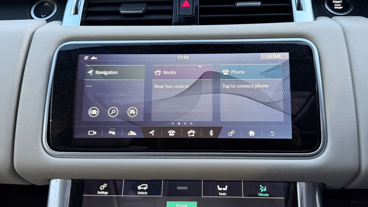 Used Land Rover Range Rover Sport 2018 for sale - 76352637: Photo 41