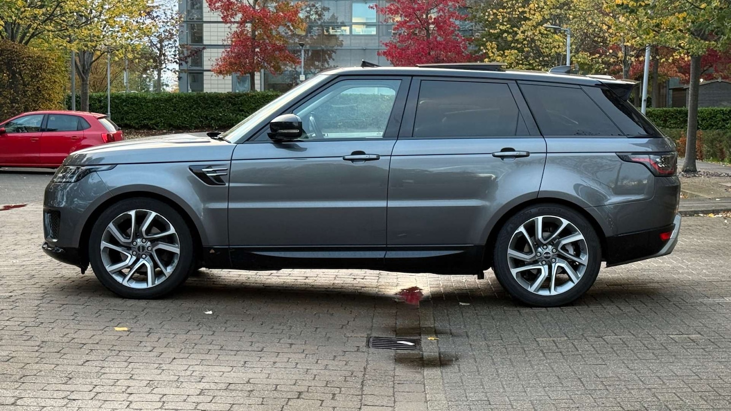 Used Land Rover Range Rover Sport 2018 for sale - 76352637: Photo 6