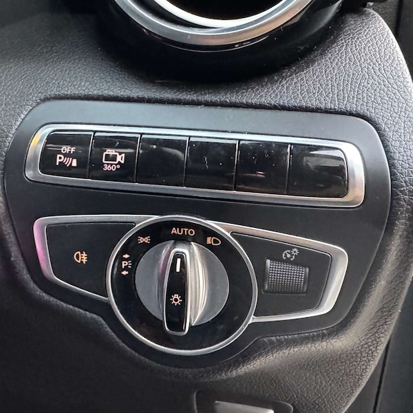 Used Mercedes-Benz GLC 2016 for sale - 76198698: Photo 16
