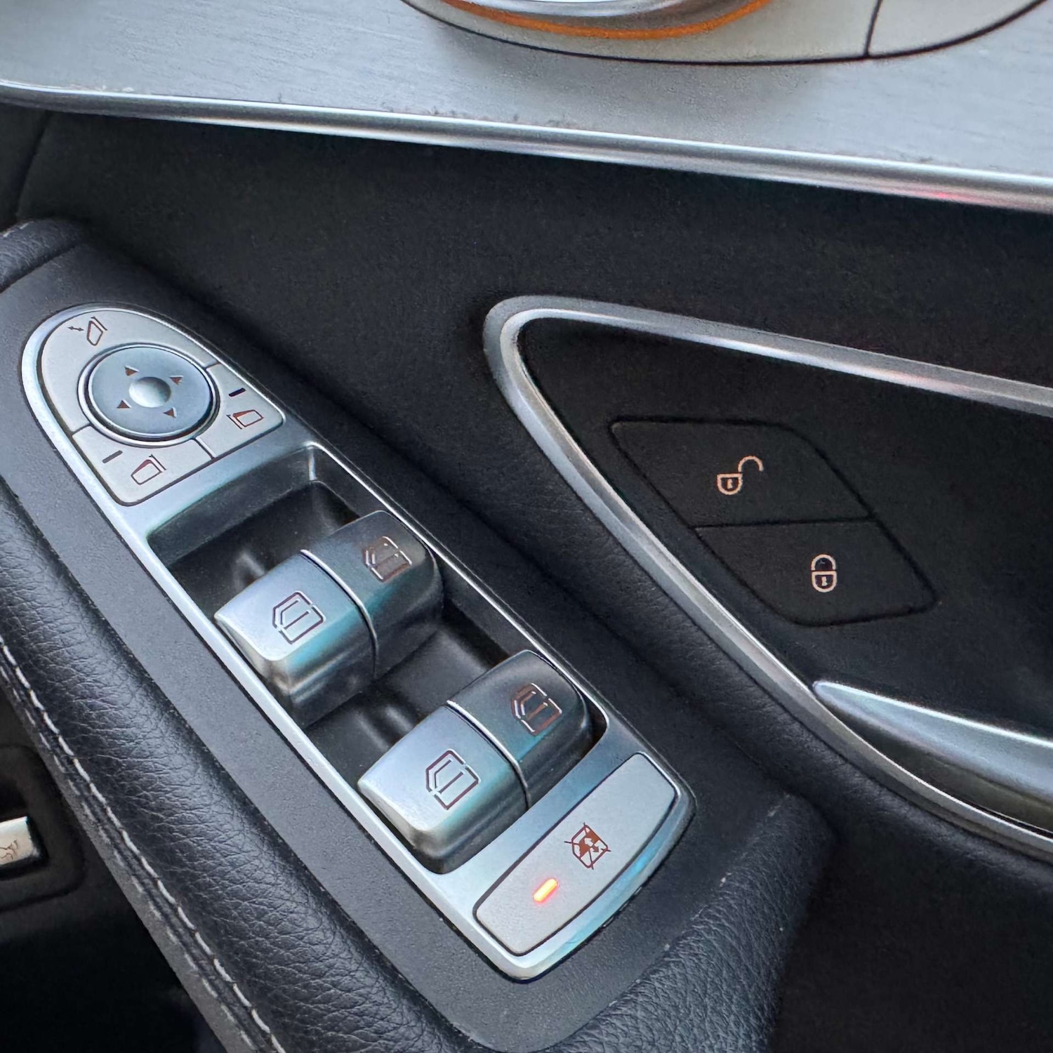 Used Mercedes-Benz GLC 2016 for sale - 76198698: Photo 22