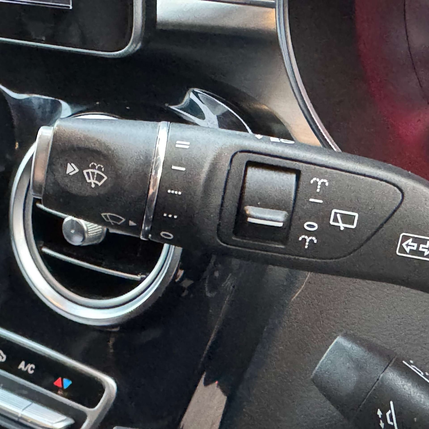 Used Mercedes-Benz GLC 2016 for sale - 76198698: Photo 28