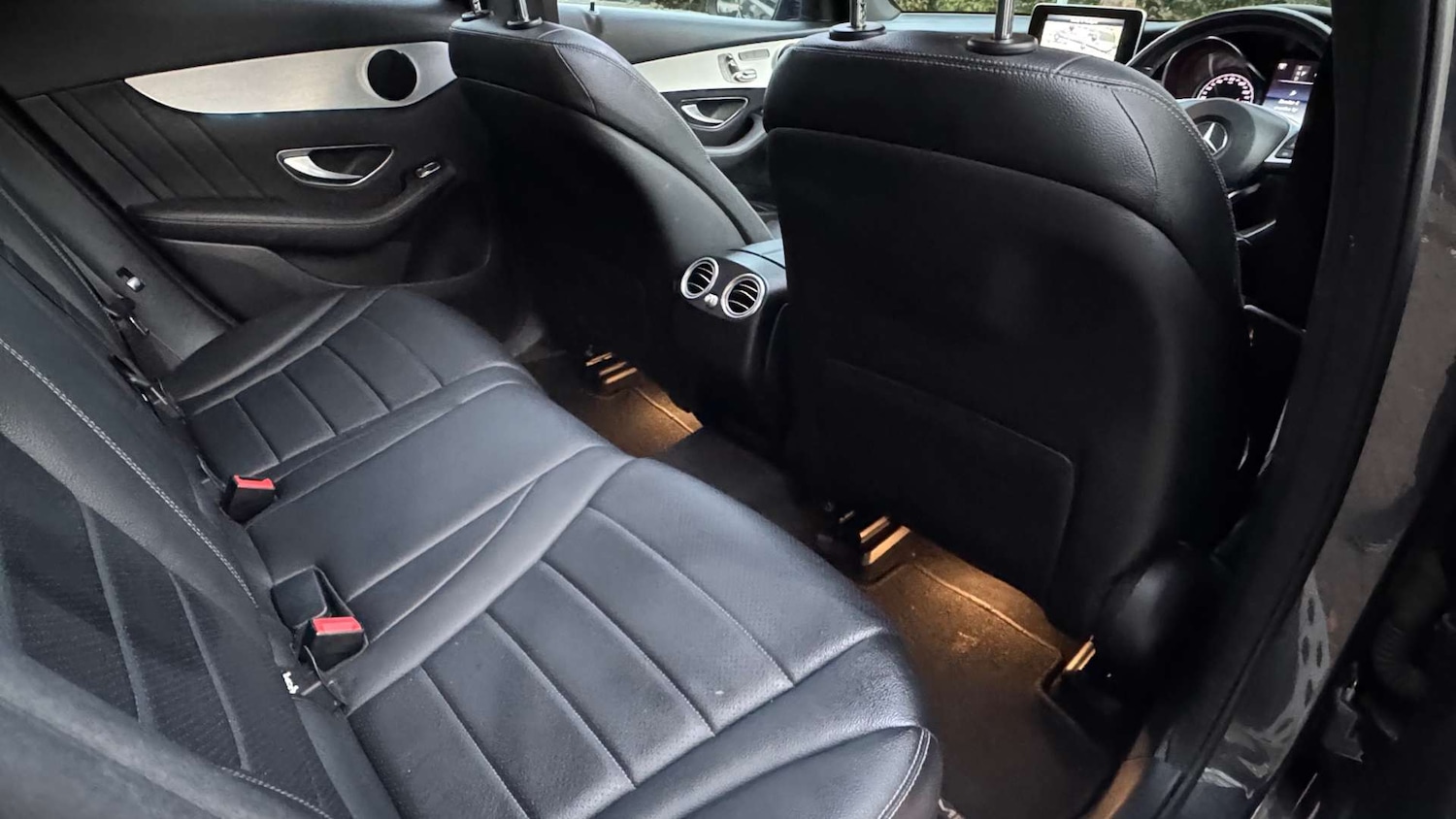 Used Mercedes-Benz GLC 2016 for sale - 76198698: Photo 36