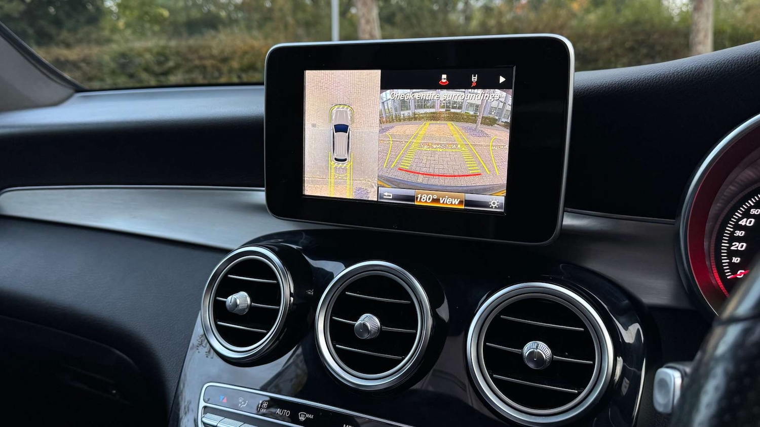 Used Mercedes-Benz GLC 2016 for sale - 76198698: Photo 43