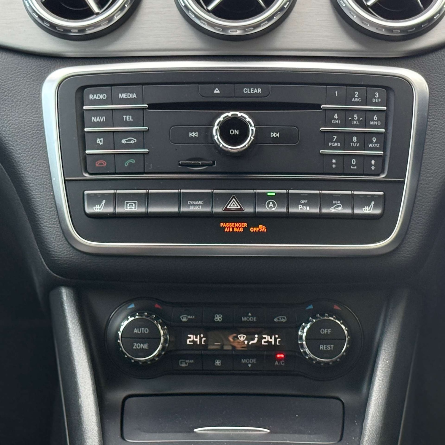 Used Mercedes-Benz GLA 2017 for sale - 76527097: Photo 24