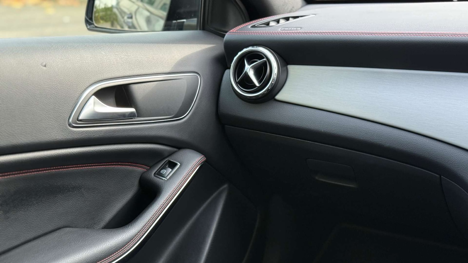 Used Mercedes-Benz GLA 2017 for sale - 76527097: Photo 27