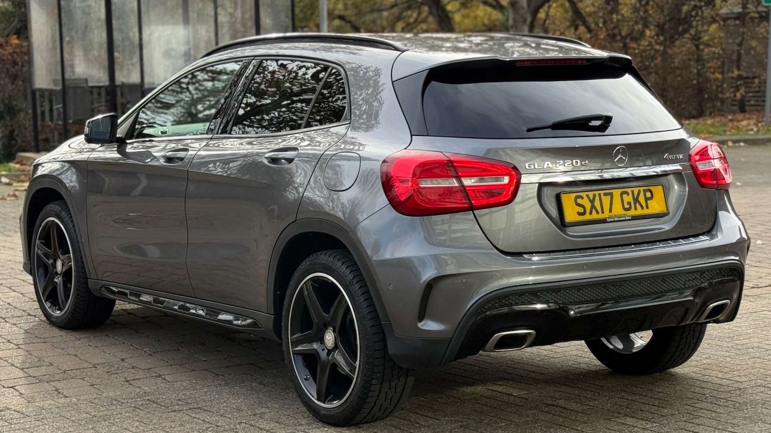 Used Mercedes-Benz GLA 2017 for sale - 76527097: Photo 32