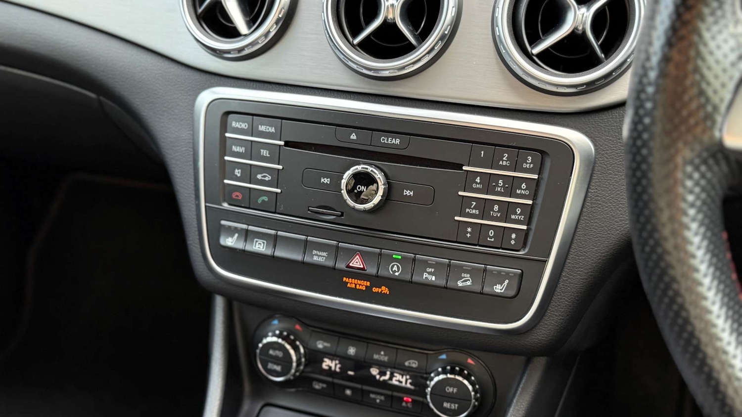 Used Mercedes-Benz GLA 2017 for sale - 76527097: Photo 38