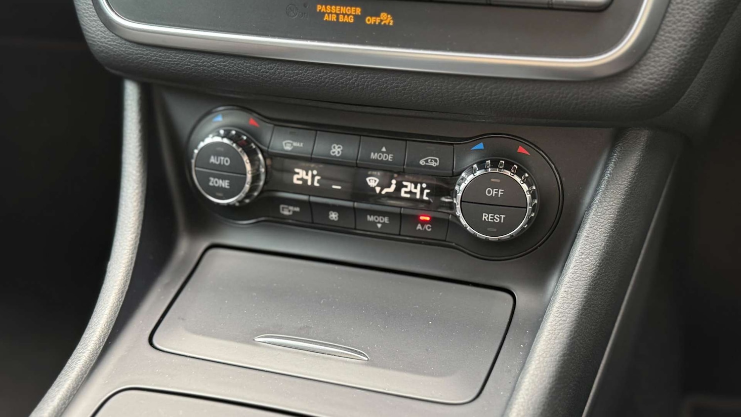 Used Mercedes-Benz GLA 2017 for sale - 76527097: Photo 46