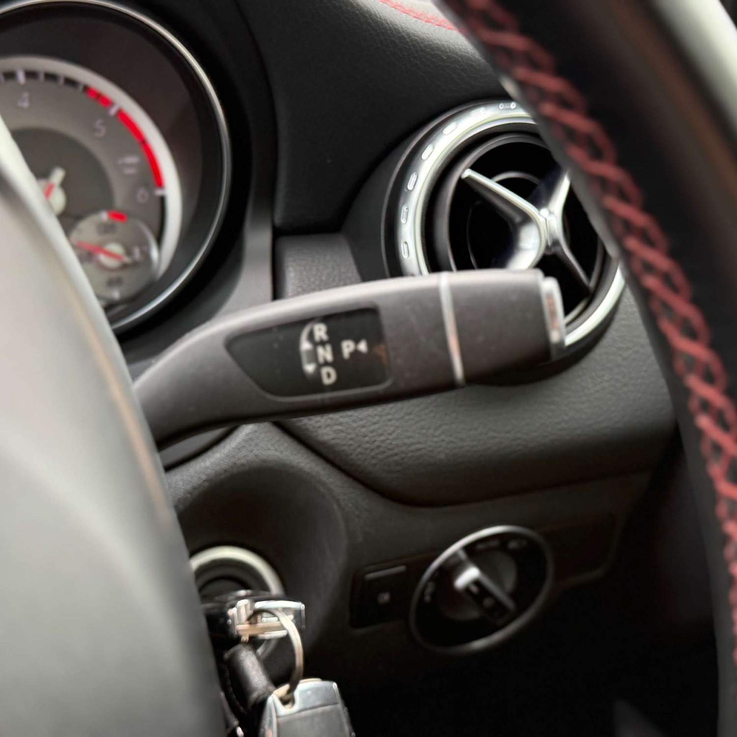 Used Mercedes-Benz GLA 2017 for sale - 76527097: Photo 48