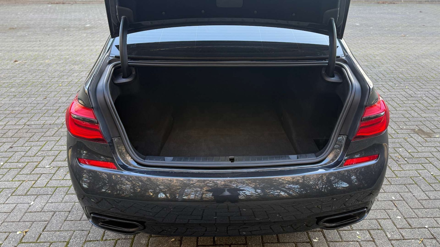 Used BMW 7 Series 2016 for sale - 77052049: Photo 37