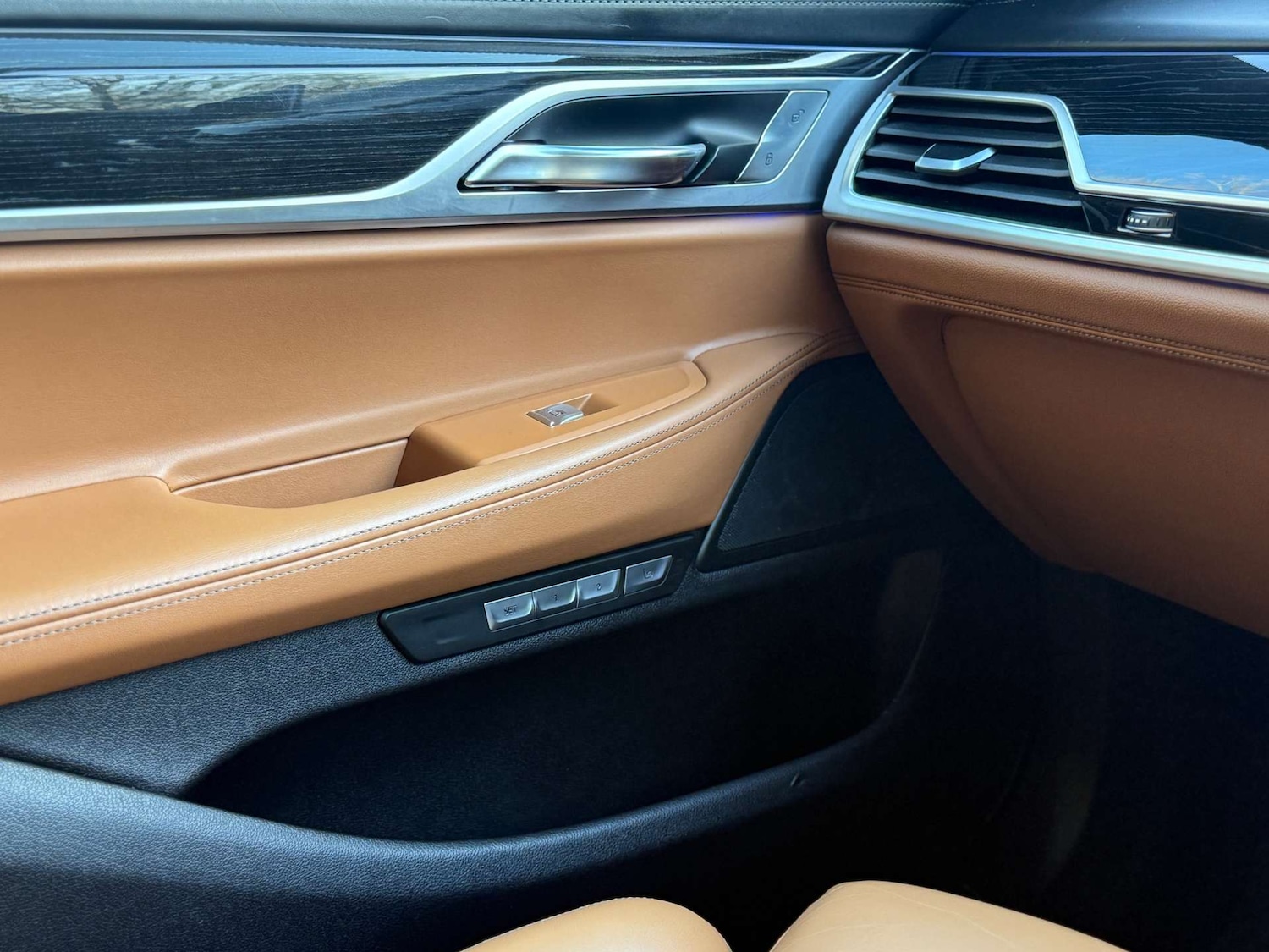 Used BMW 7 Series 2016 for sale - 77052049: Photo 44