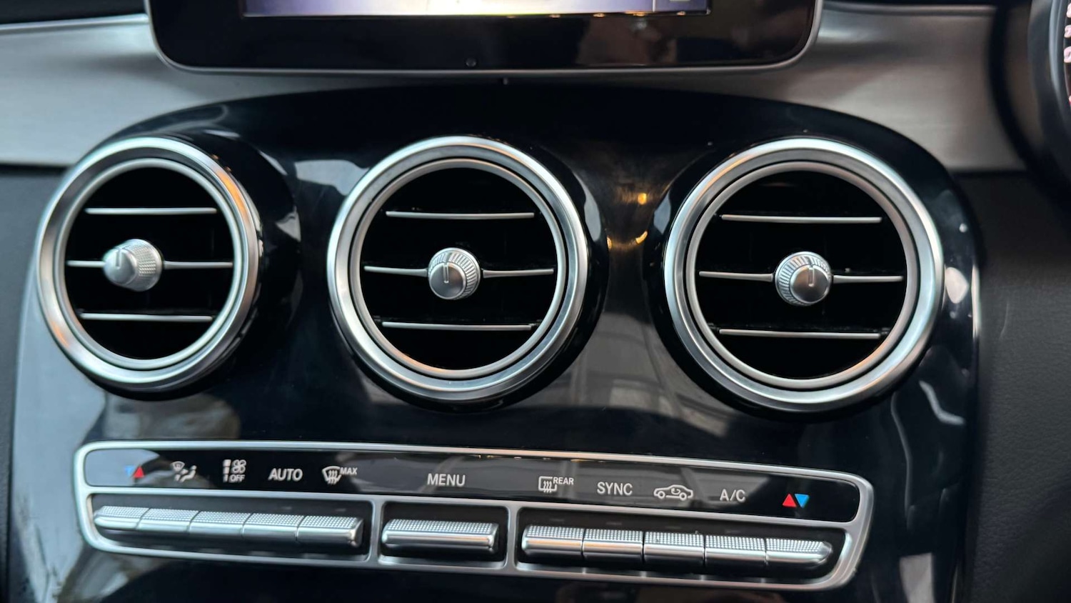 Used Mercedes-Benz GLC 2016 for sale - 77145380: Photo 38