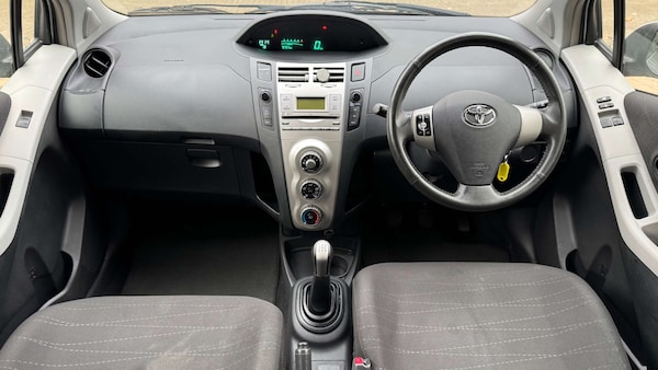 Used Toyota Yaris 2006 for sale - 76311231: Photo 12
