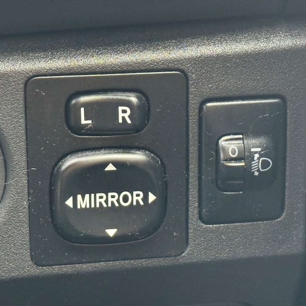 Used Toyota Yaris 2006 for sale - 76311231: Photo 20