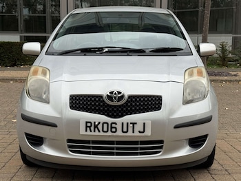 Used Toyota Yaris 2006 for sale - 76311231: Photo 2