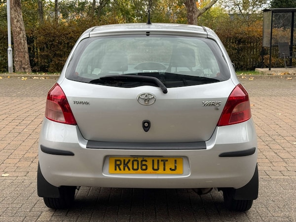 Used Toyota Yaris 2006 for sale - 76311231: Photo 6