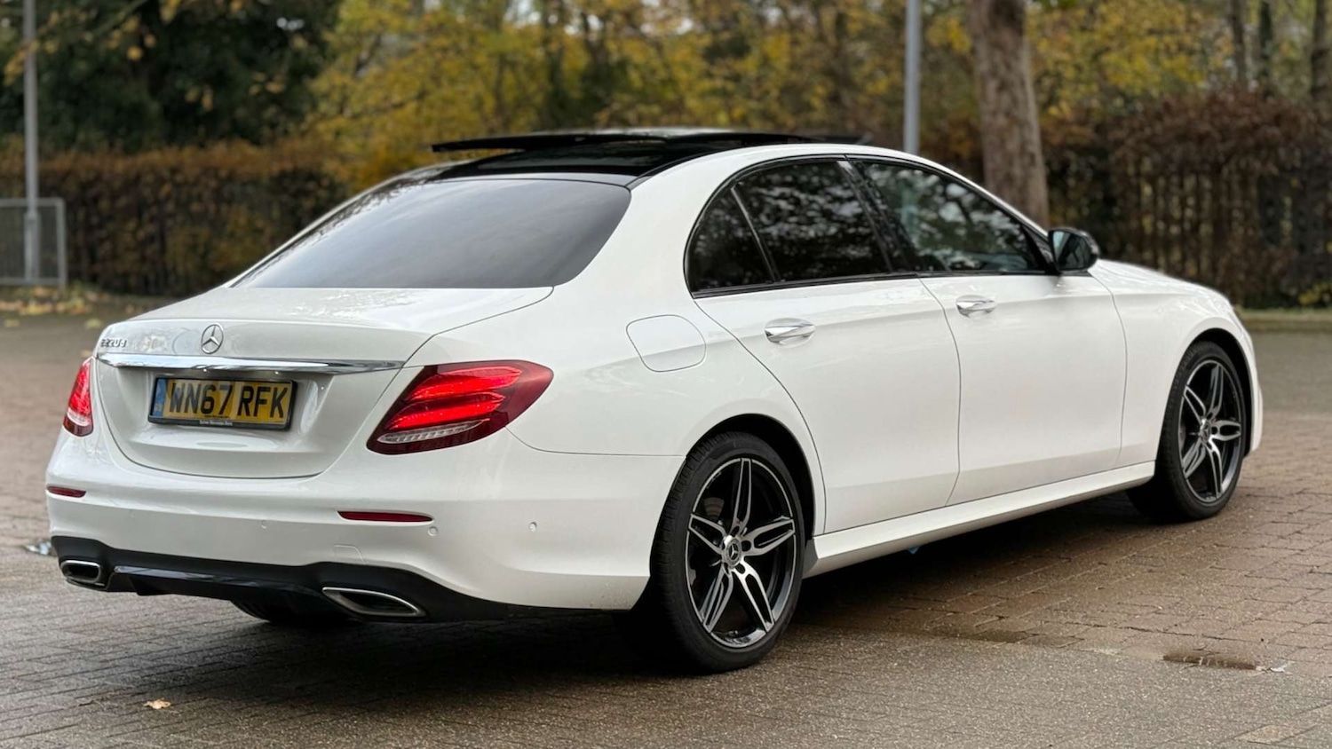 Used Mercedes-Benz E Class 2017 for sale - 76416876: Photo 10