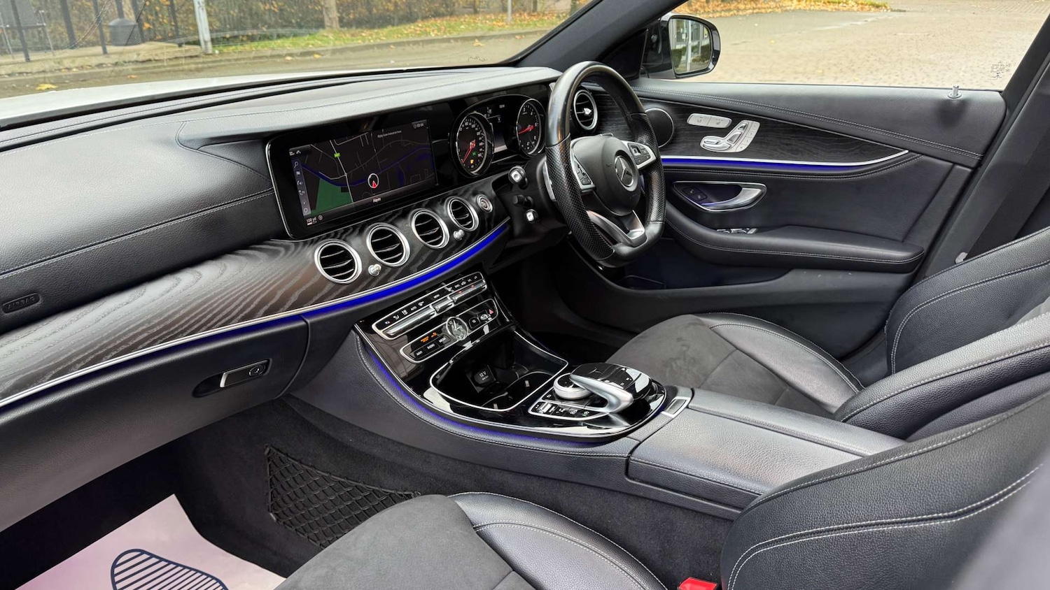 Used Mercedes-Benz E Class 2017 for sale - 76416876: Photo 25