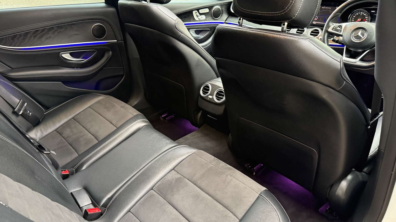 Used Mercedes-Benz E Class 2017 for sale - 76416876: Photo 27