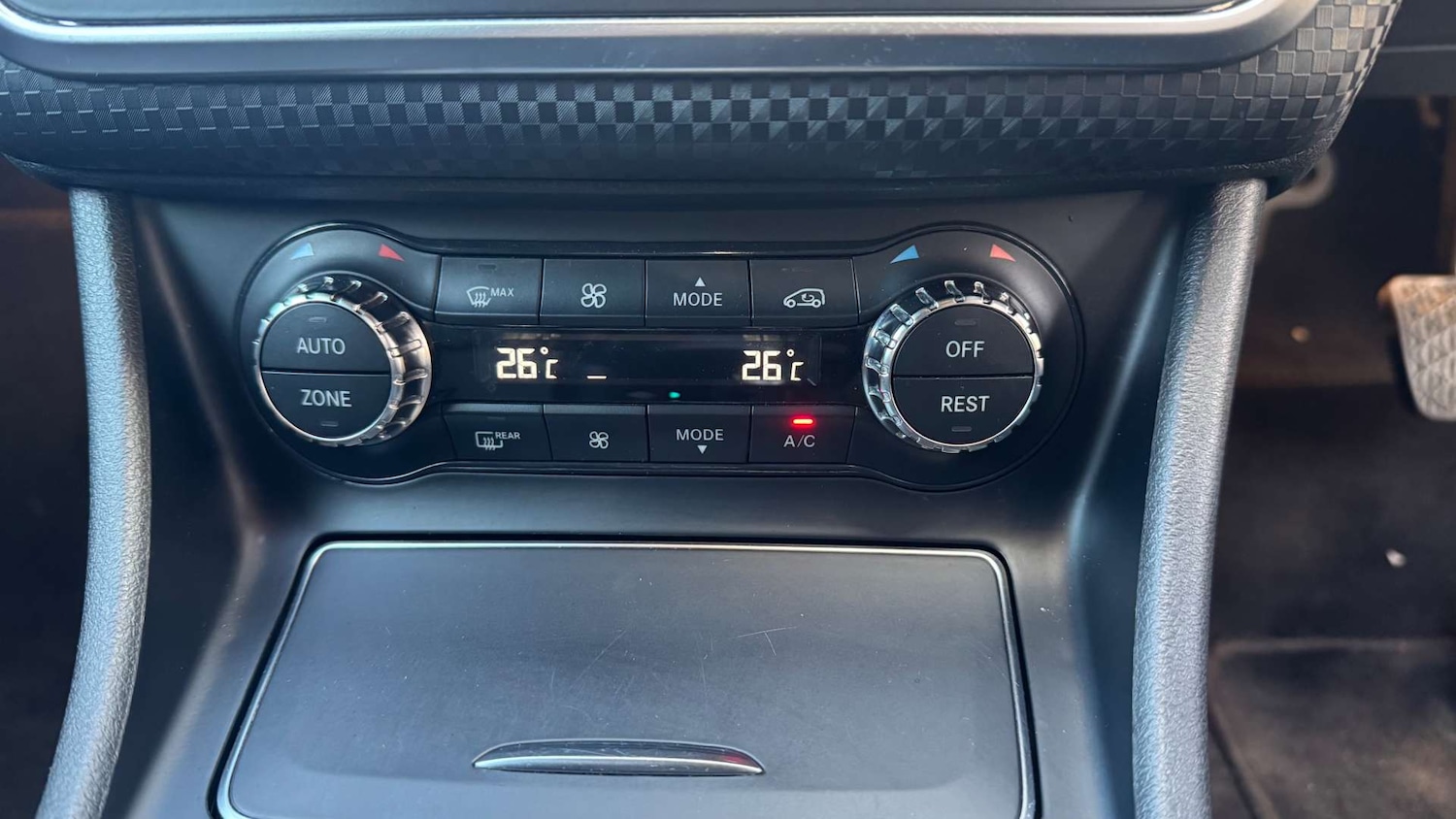 Used Mercedes-Benz A-Class 2016 for sale - 77847588: Photo 35