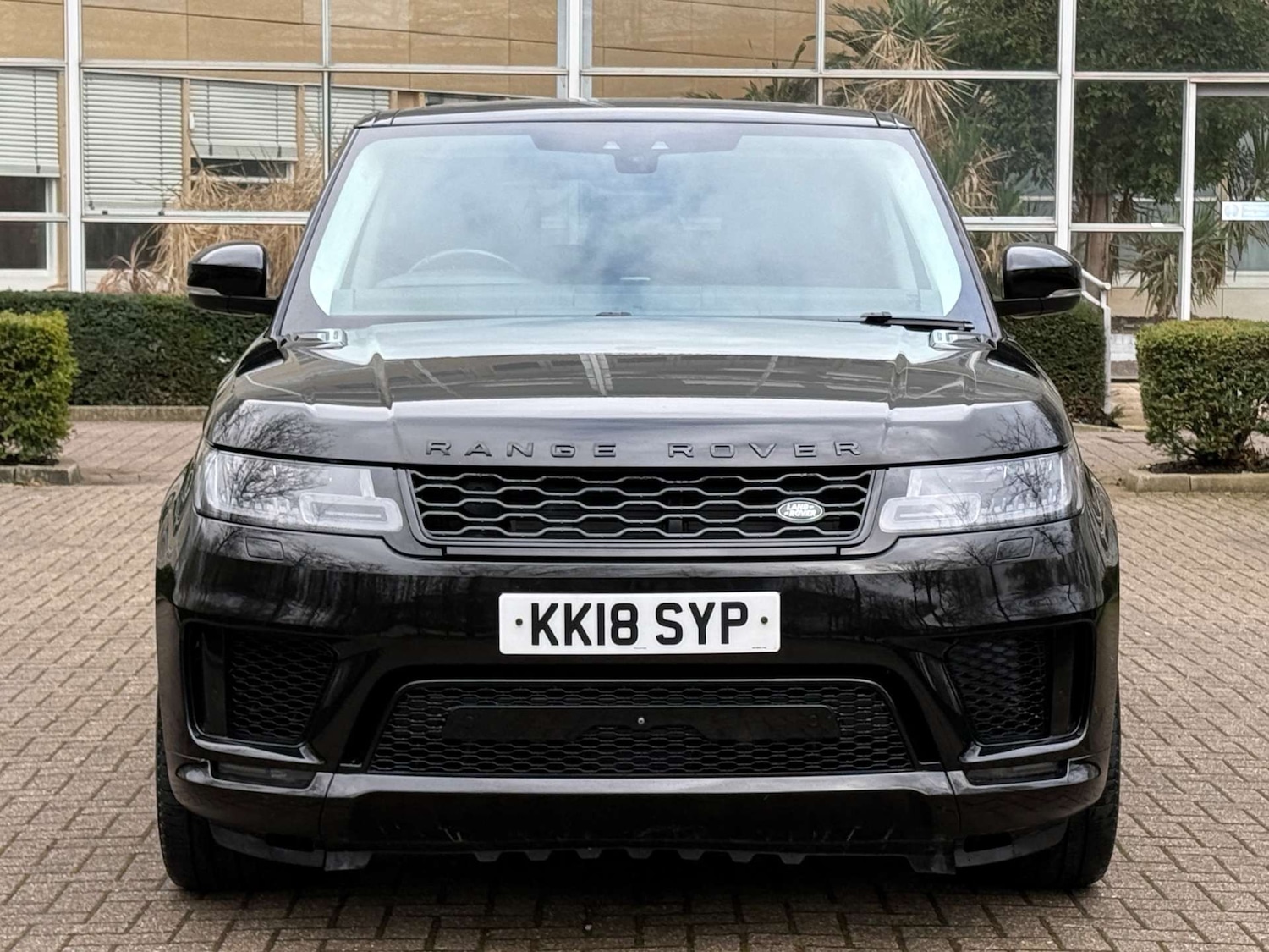 Used Land Rover Range Rover Sport 2018 for sale - 77477821: Photo 4