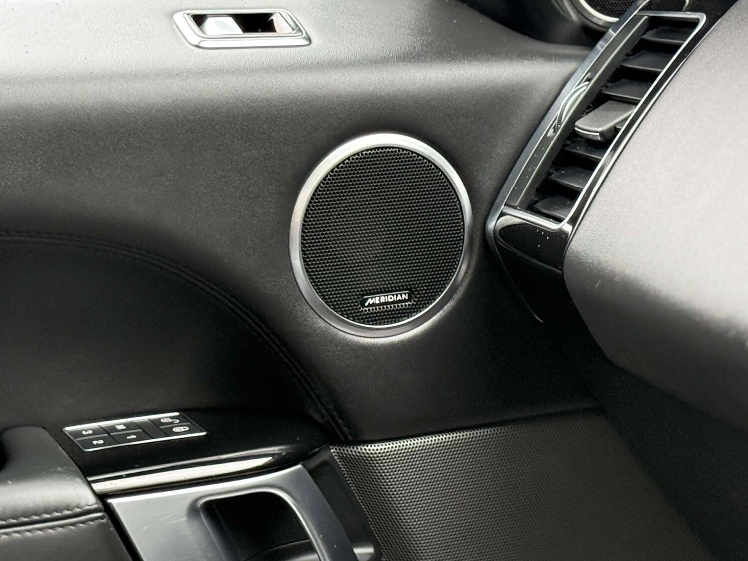 Used Land Rover Range Rover Sport 2018 for sale - 77477821: Photo 48