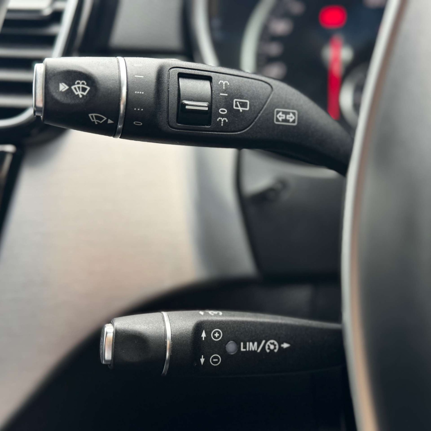 Used Mercedes-Benz GLE 2017 for sale - 77563350: Photo 40