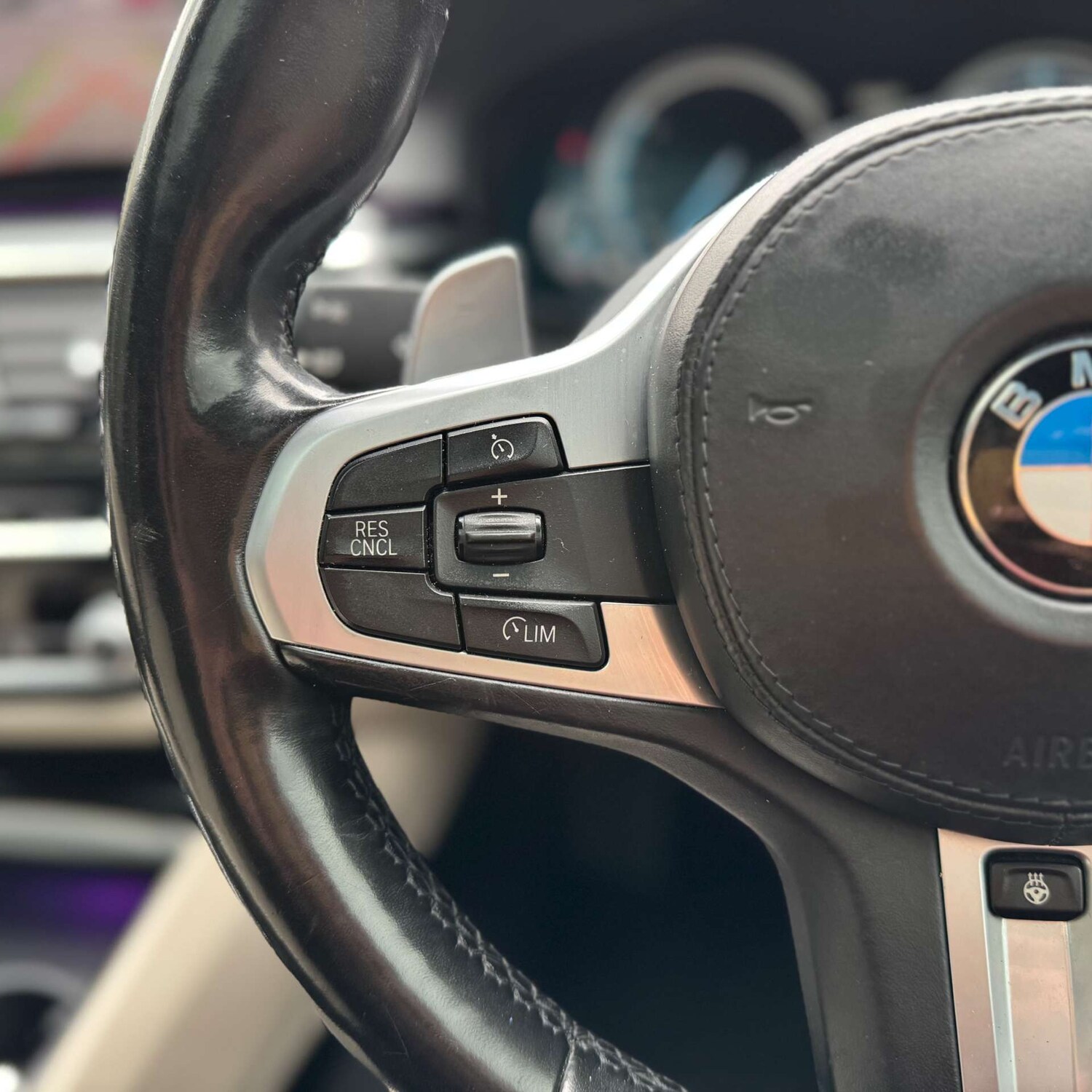 Used BMW 5 Series 2017 for sale - 77494170: Photo 23