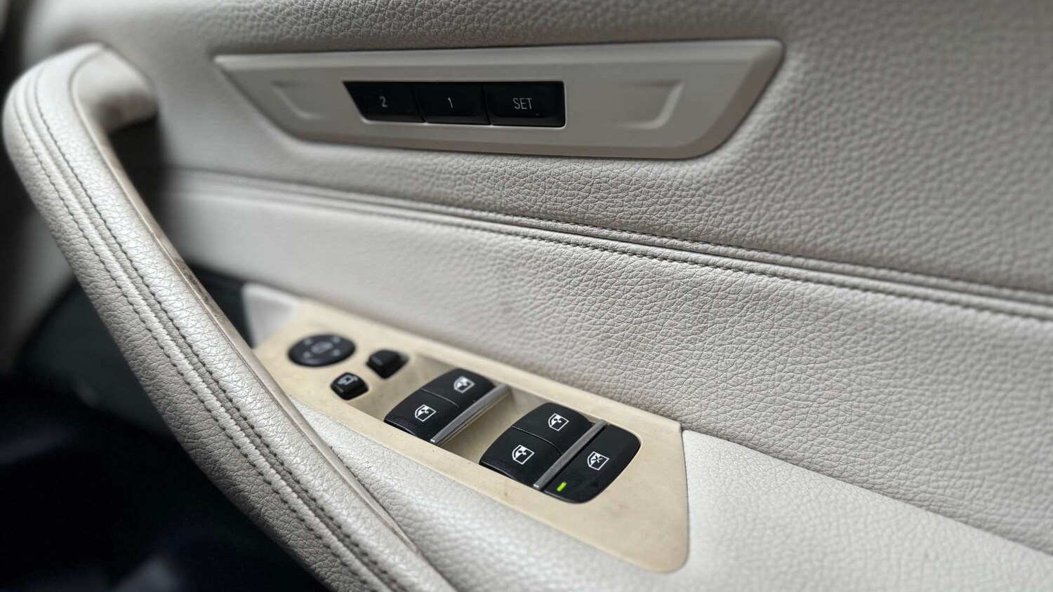 Used BMW 5 Series 2017 for sale - 77494170: Photo 25