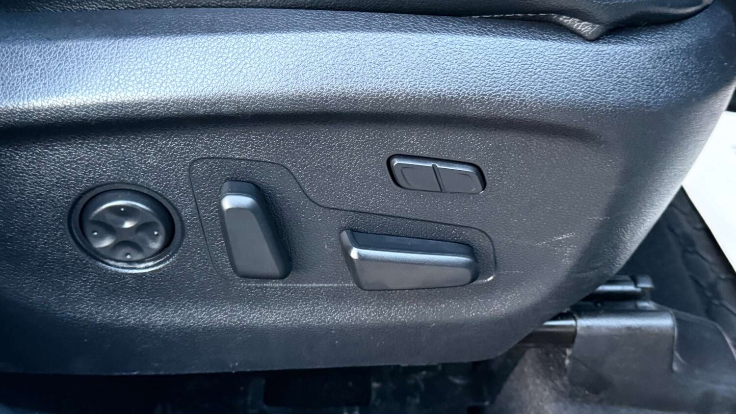 Used Kia Sorento 2015 for sale - 78159030: Photo 29