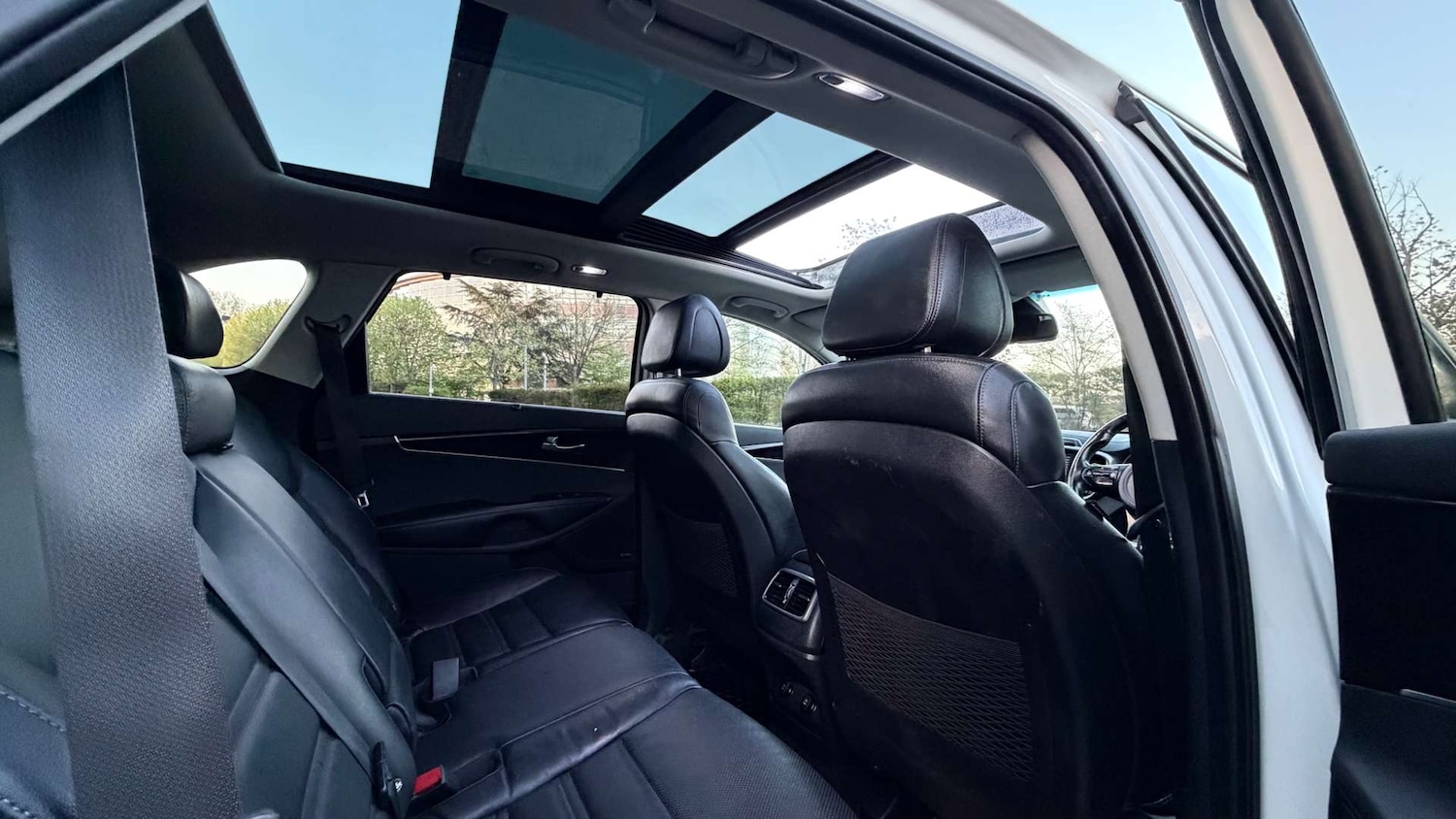 Used Kia Sorento 2015 for sale - 78159030: Photo 3