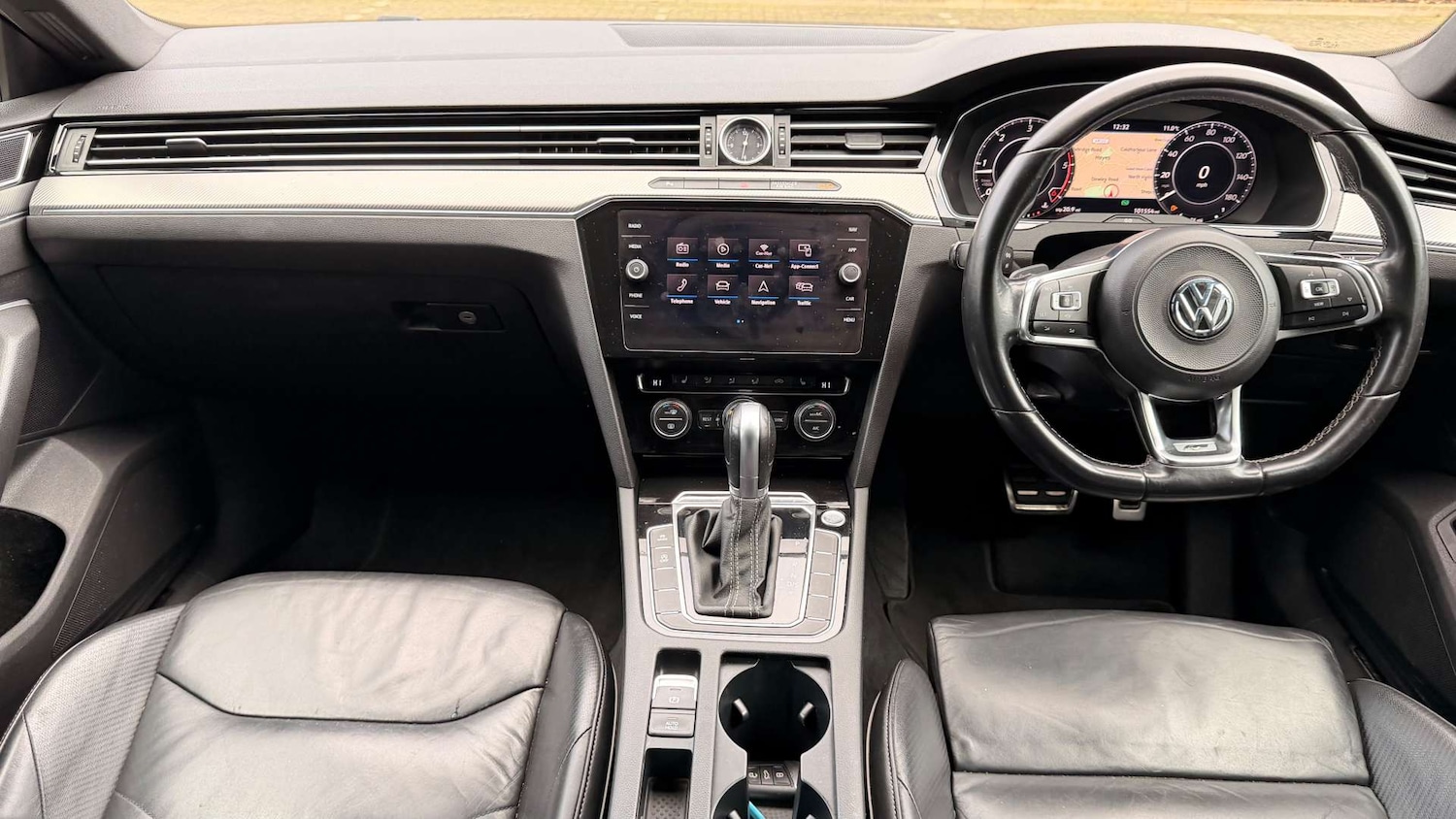 Used Volkswagen Arteon 2018 for sale - 77184836: Photo 2