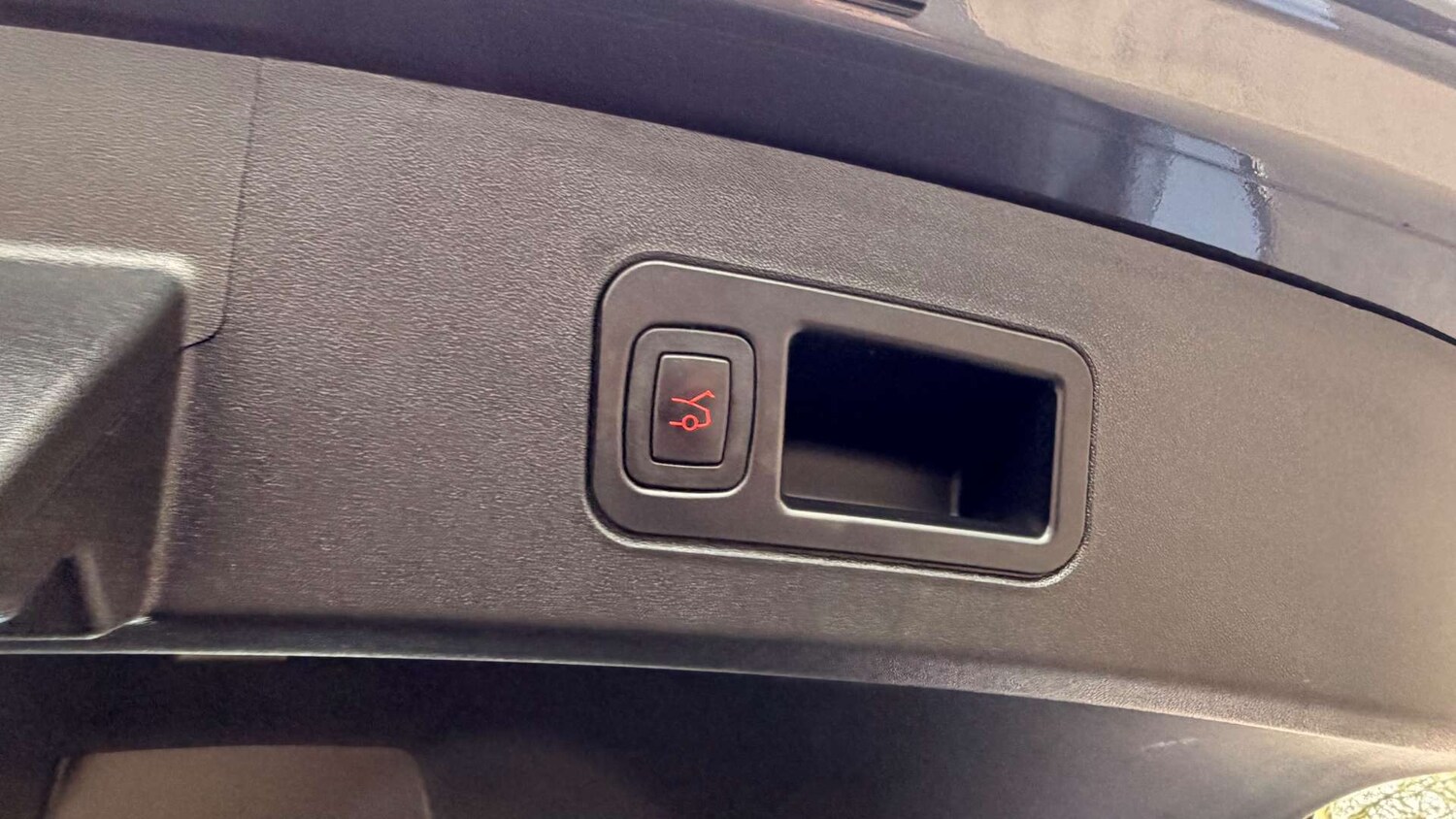 Used Tesla Model S 2018 for sale - 77545004: Photo 20