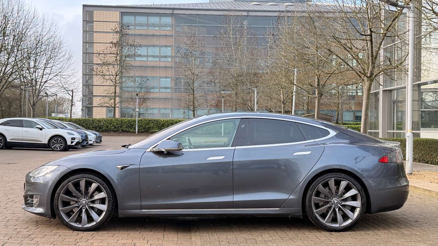 Used Tesla Model S 2018 for sale - 77545004: Photo 44