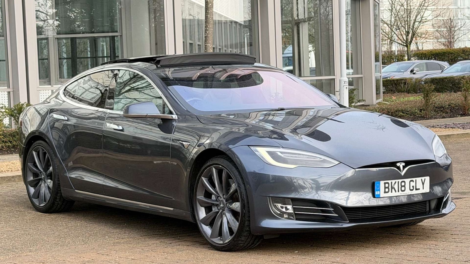 Used Tesla Model S 2018 for sale - 77545004: Photo 5