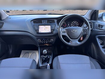 Used Hyundai i20 2018 for sale - 78559217: Photo