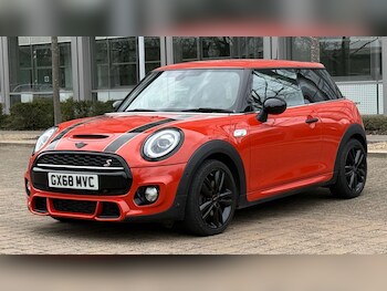 Used MINI Hatch 2018 for sale - 78851441: Photo