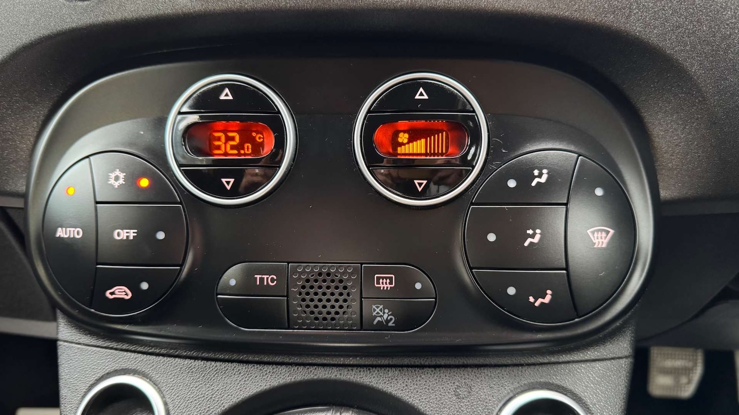 Used Abarth 595 2016 for sale - 76429351: Photo 27