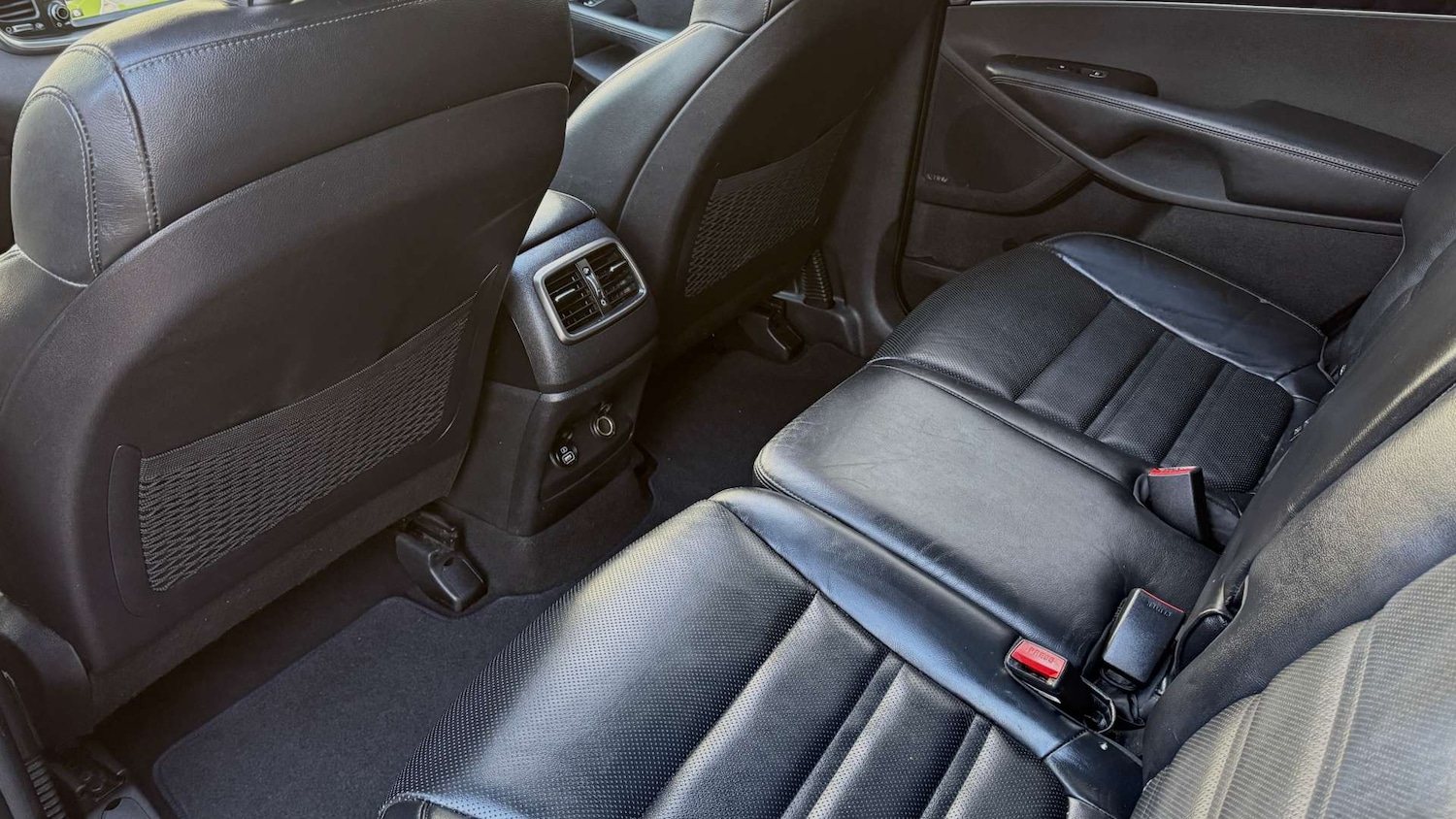 Used Kia Sorento 2017 for sale - 76848469: Photo 24