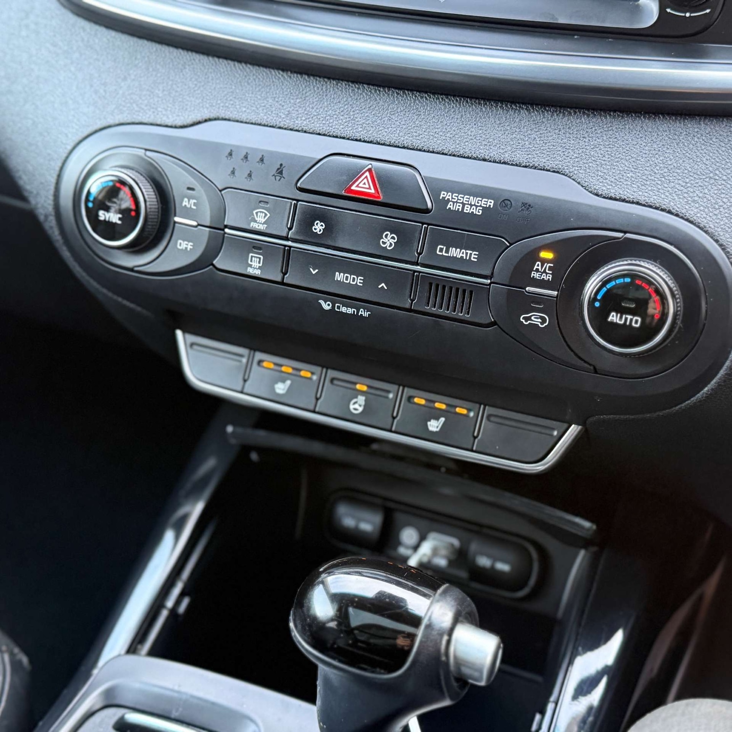 Used Kia Sorento 2017 for sale - 76848469: Photo 43