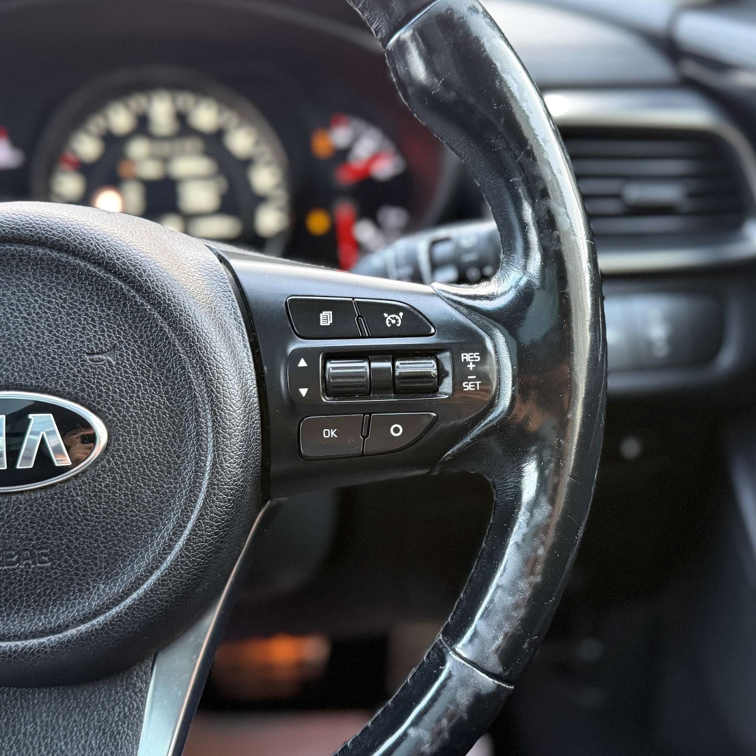 Used Kia Sorento 2017 for sale - 76848469: Photo 44